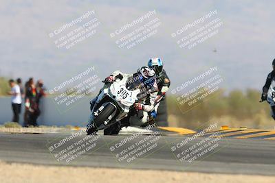 media/Oct-20-2024-CVMA (Sun) [[d4a3dff211]]/Race 9-Formulw LW Twins SHOOTOUT/
